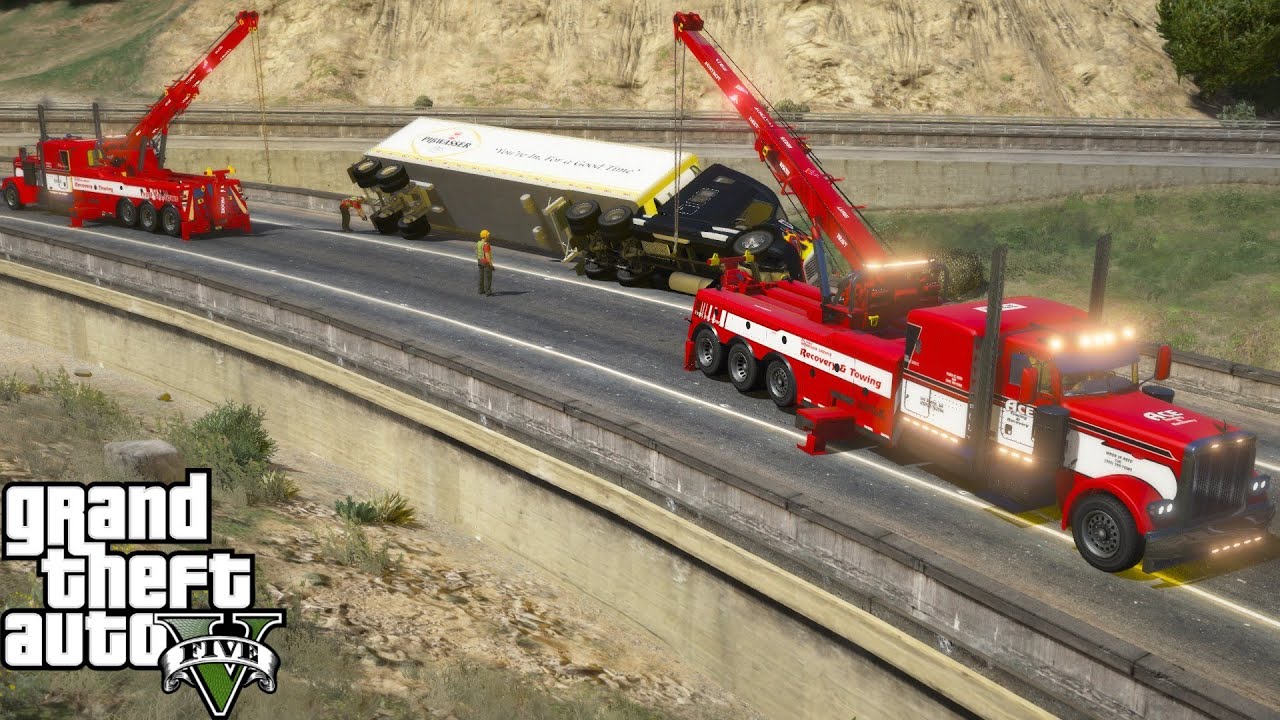 Heavy Wrecker Rotator Flipping Overturned Truck in GTA 5