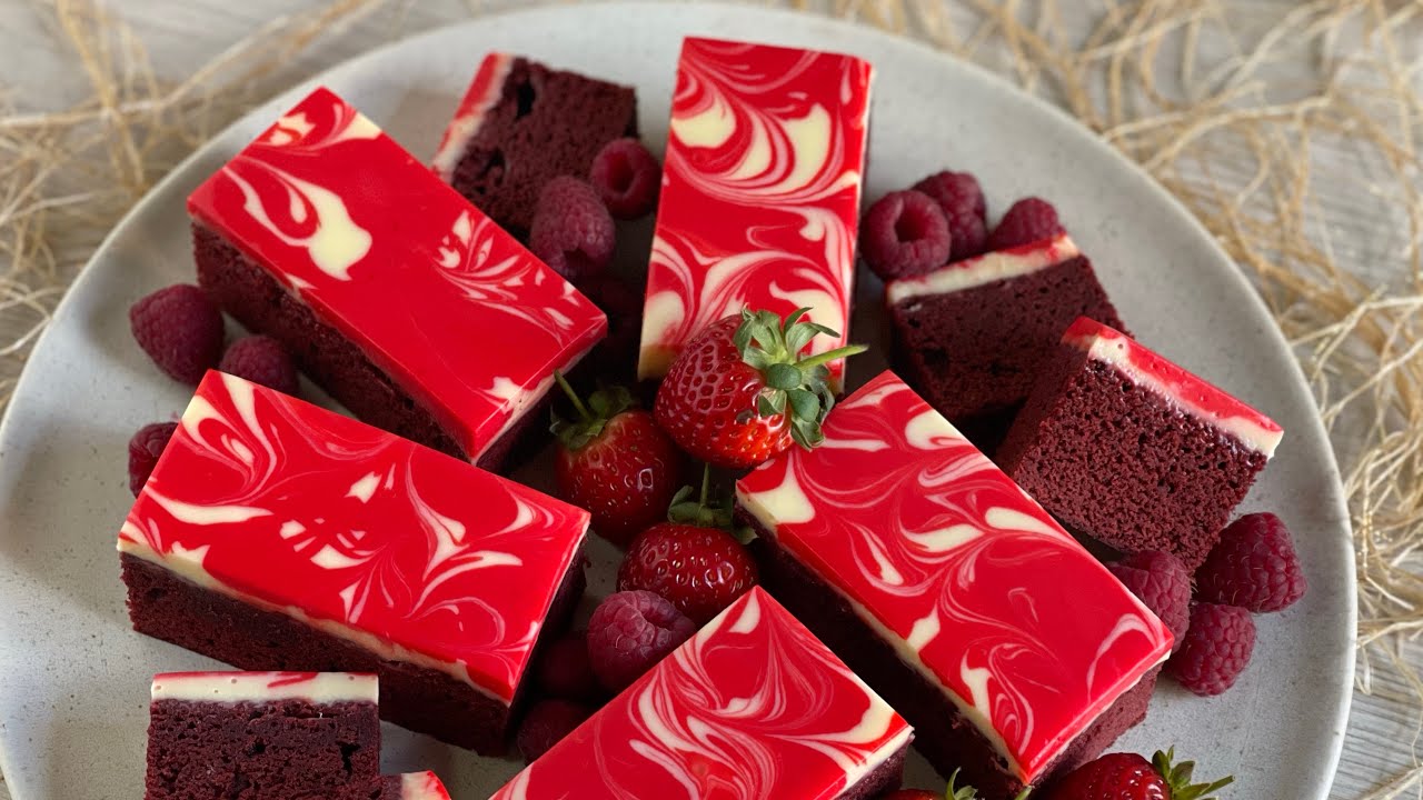 BROWNIE RED VELVET