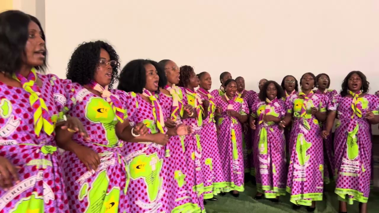 Boas Novas Feminino Joyeuse Luanda