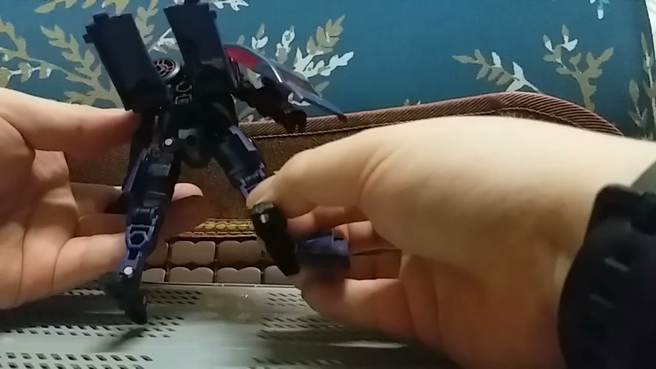 tranfromer legacy shadow striker