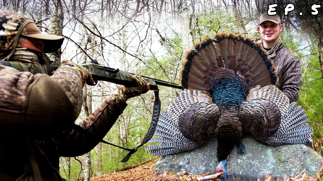 OPENING DAY GOBBLER IN VIRGINIA | Turkey Hunting Public Land