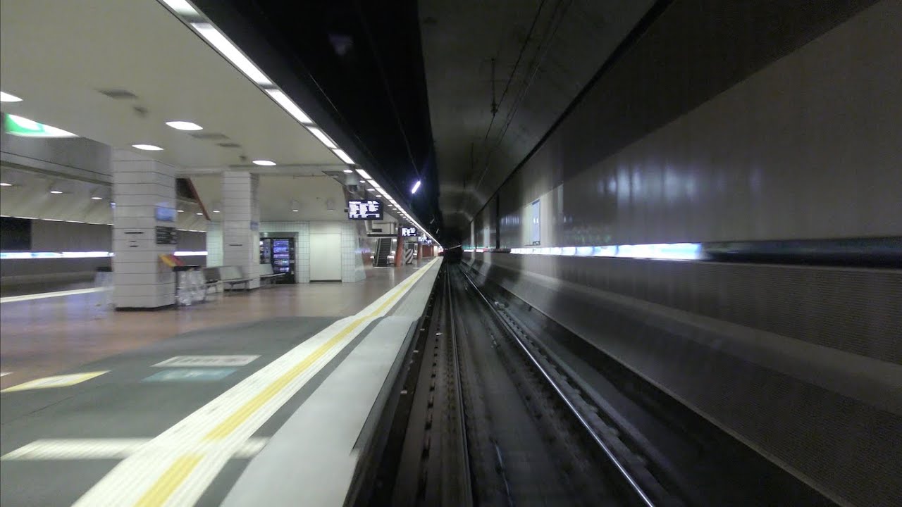 Driver's Pre-dawn View Racecourse Express to Flinders St via Northern Loop.