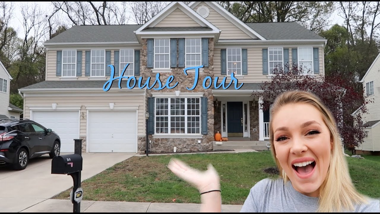 HOUSE TOUR!!!! | We bought our FIRST house
