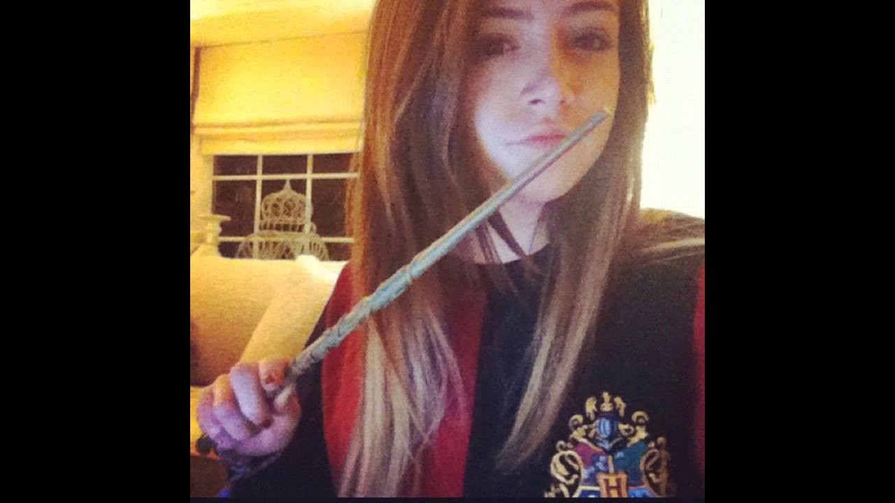 Chrissy Costanza - Red - 