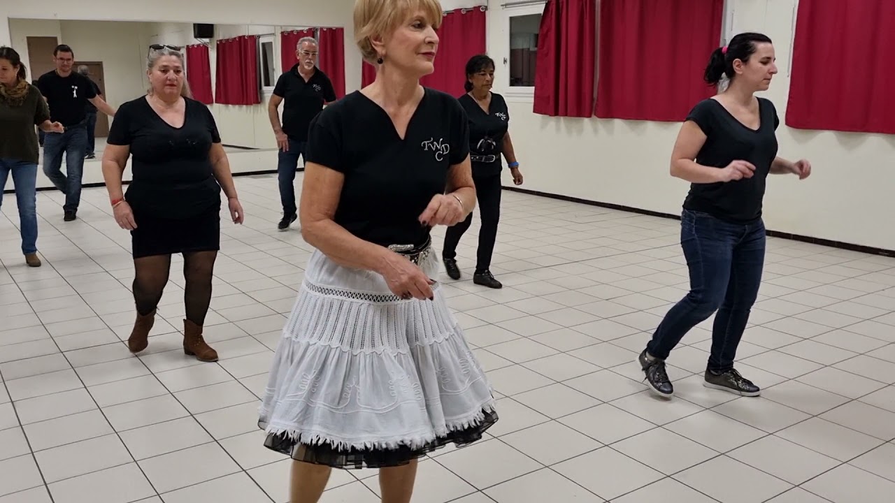 LOCO LINE DANSE