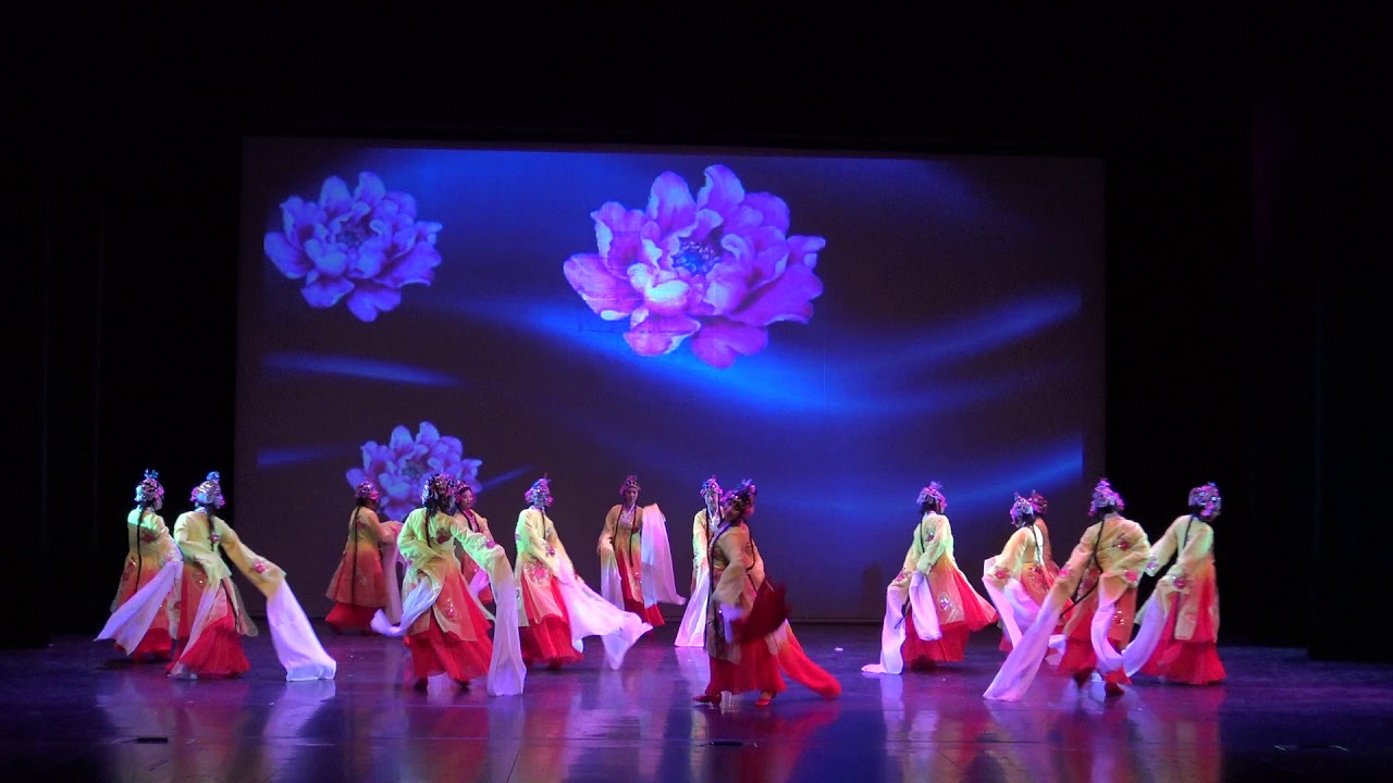 25 Beijing Opera Dance: Blossom Abundance