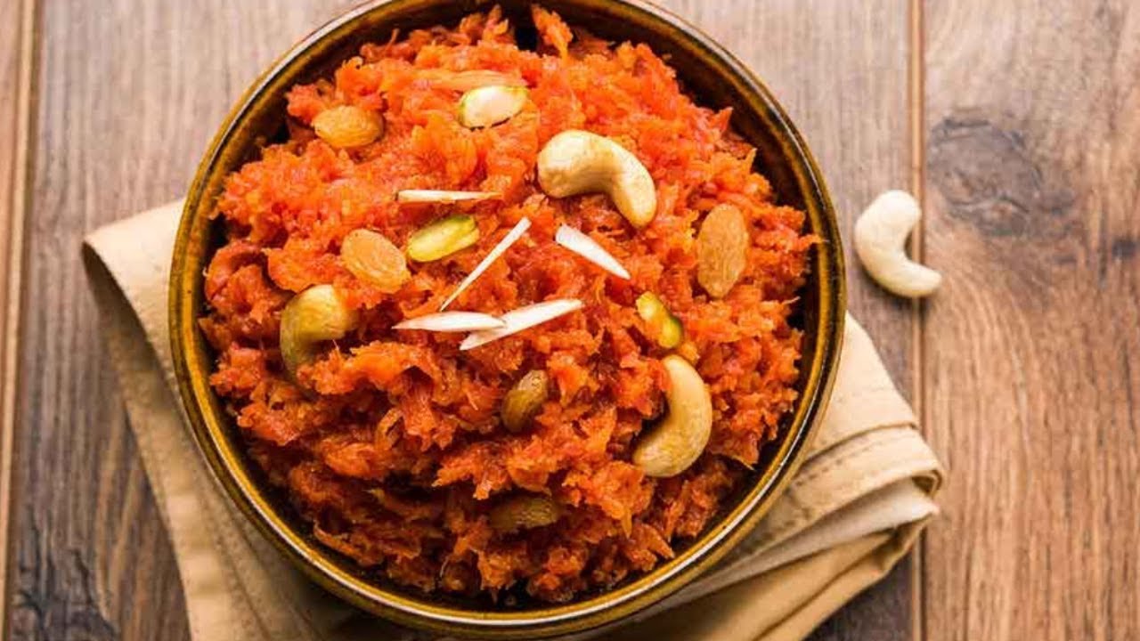 Eating 24x7 | Carrot Halwa Recipe| ئامادەکردنی حەڵوای گێزەر | وصفة حلوى الجزر