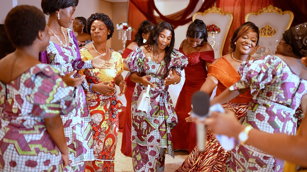 Bridal shower ya mauwa ( WISCONSIN, USA )