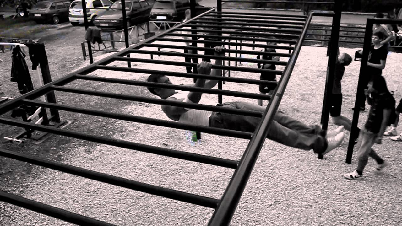 Street Workout Bar - Monsters Team