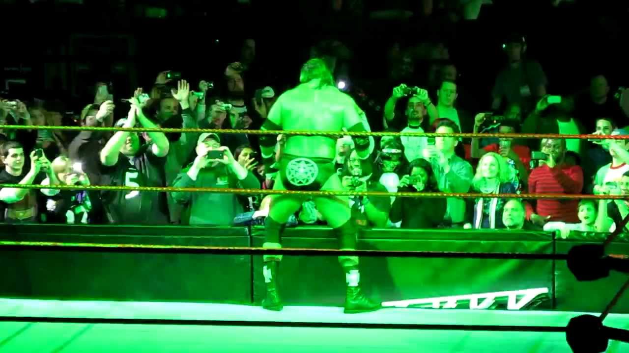 Kevin Nash and Triple H LIVE entrances TLC