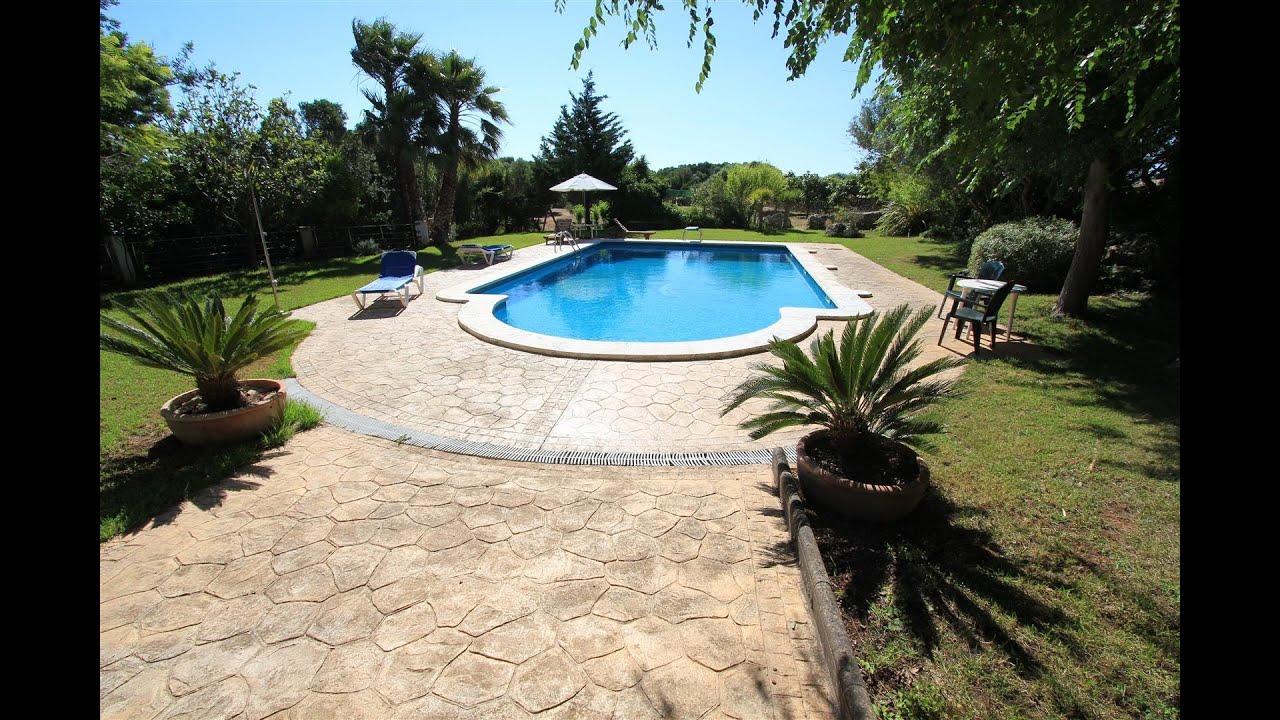 Preciosa finca rústica con exquisitos jardines en Ferreries-Menorca