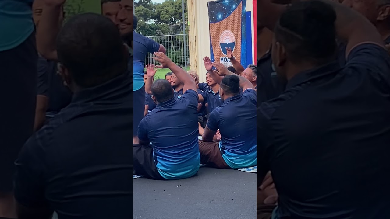 Moana Pasifika rugby team embracing their culture through song and dance