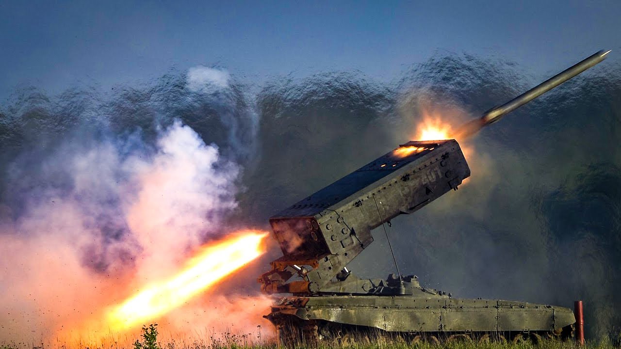 Русская многоцелевая ракетная пусковая установка (Тос-1А) 2020