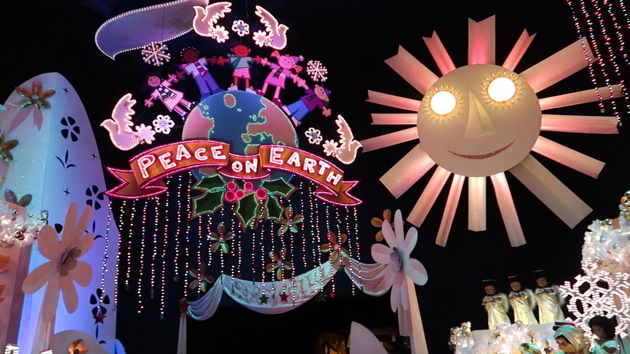 It's A Small World Holiday 2017 Disneyland Resort