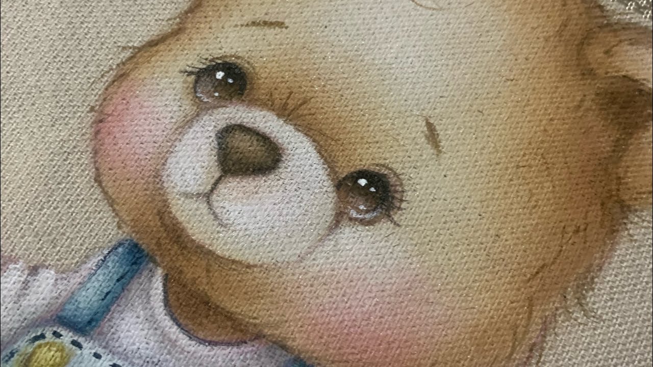 Pintando ursinho em tecido
