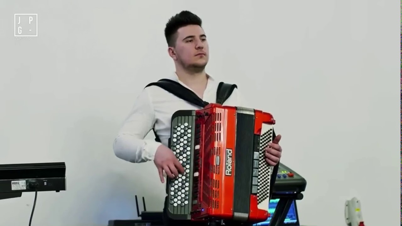Vrearea - Feata mushata - Live 4K