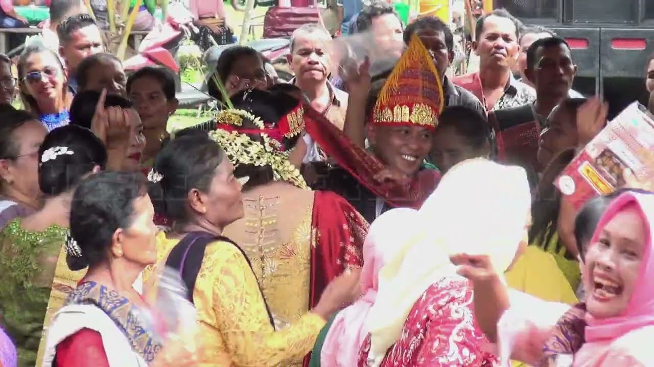 Gondang Batak | Pasahat Ulos Sappe Tu Boru Bere Ibebere | Momen Wedding Jerusman & Lamtiur