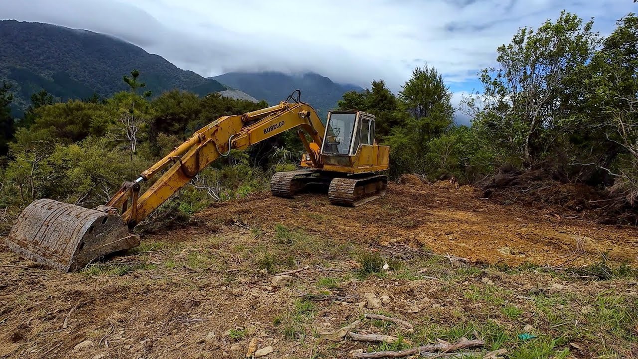 Dirt Cheap Digger: Restoring the Cheapest Excavator in New Zealand and putting it back to work!