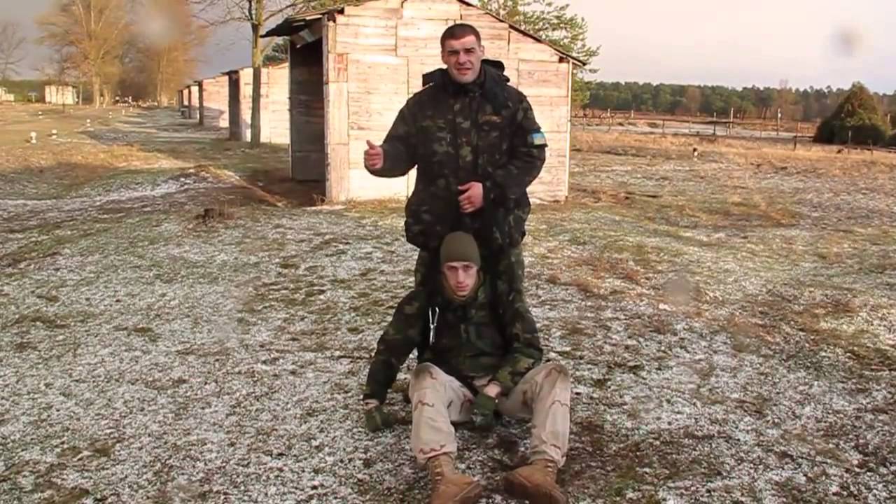 Евакуація постраждалого за допомогою стропи