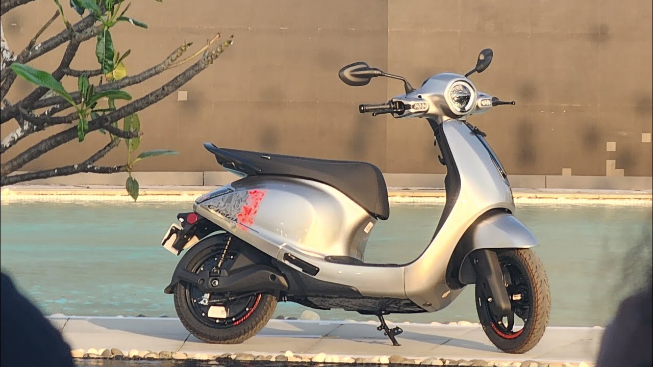 Only Rs 91k!!!  2026 Bajaj Chetak Launched C25