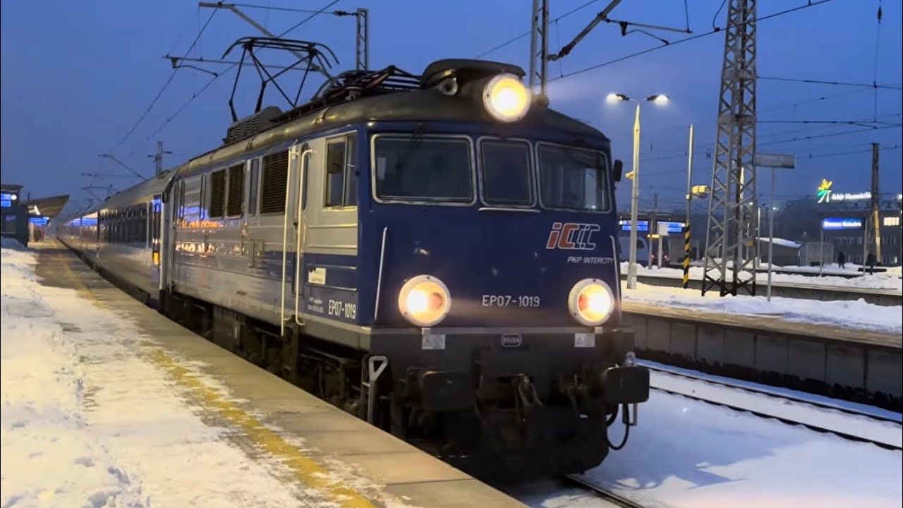Odjazd EP07-1019 Z IC ,,Korczak’’ Na stacji Warszawa Wschodnia
