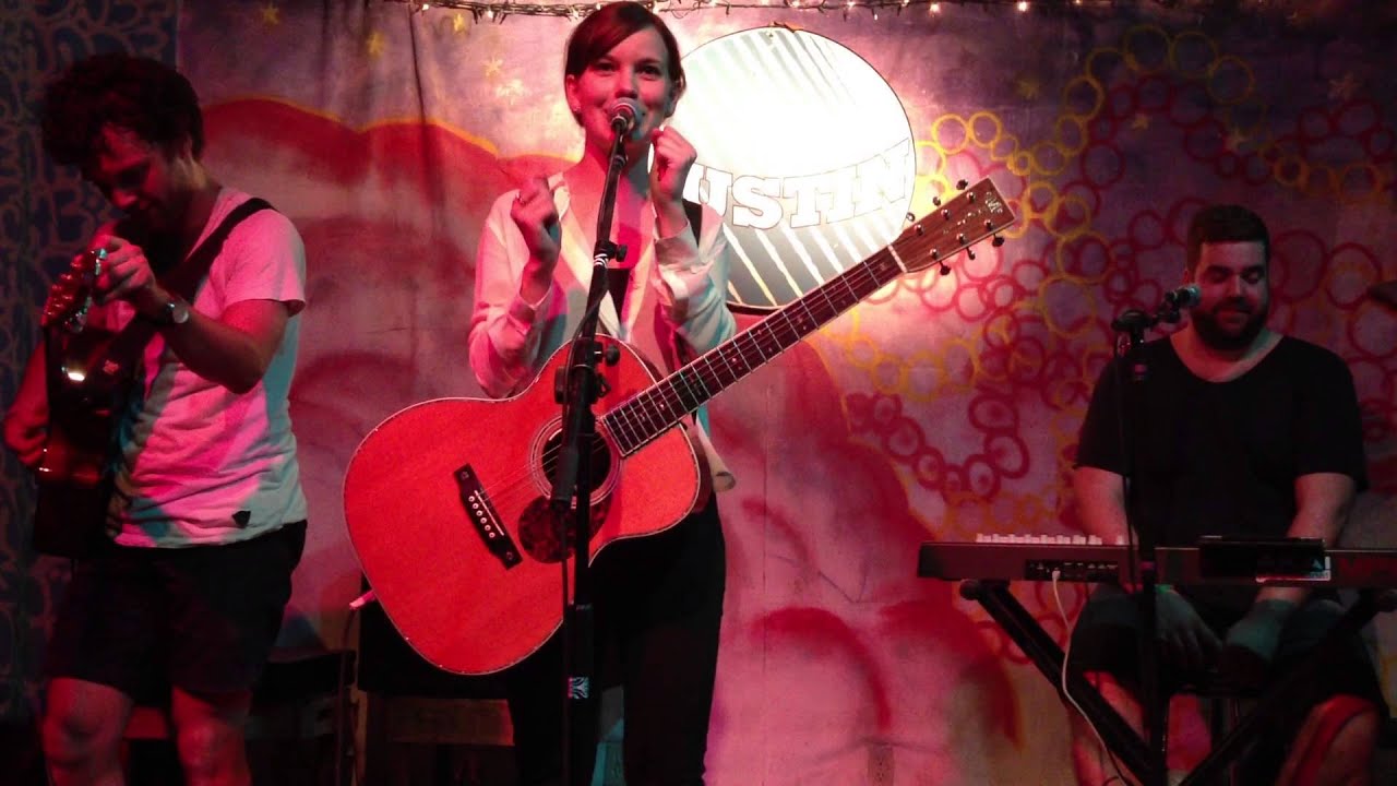 Marit Larsen - Don't Save Me (live)