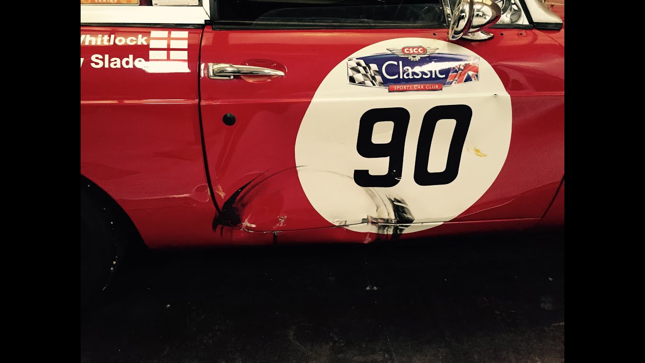 my first MGB swinging sixties race with the CSCC at Silverstone