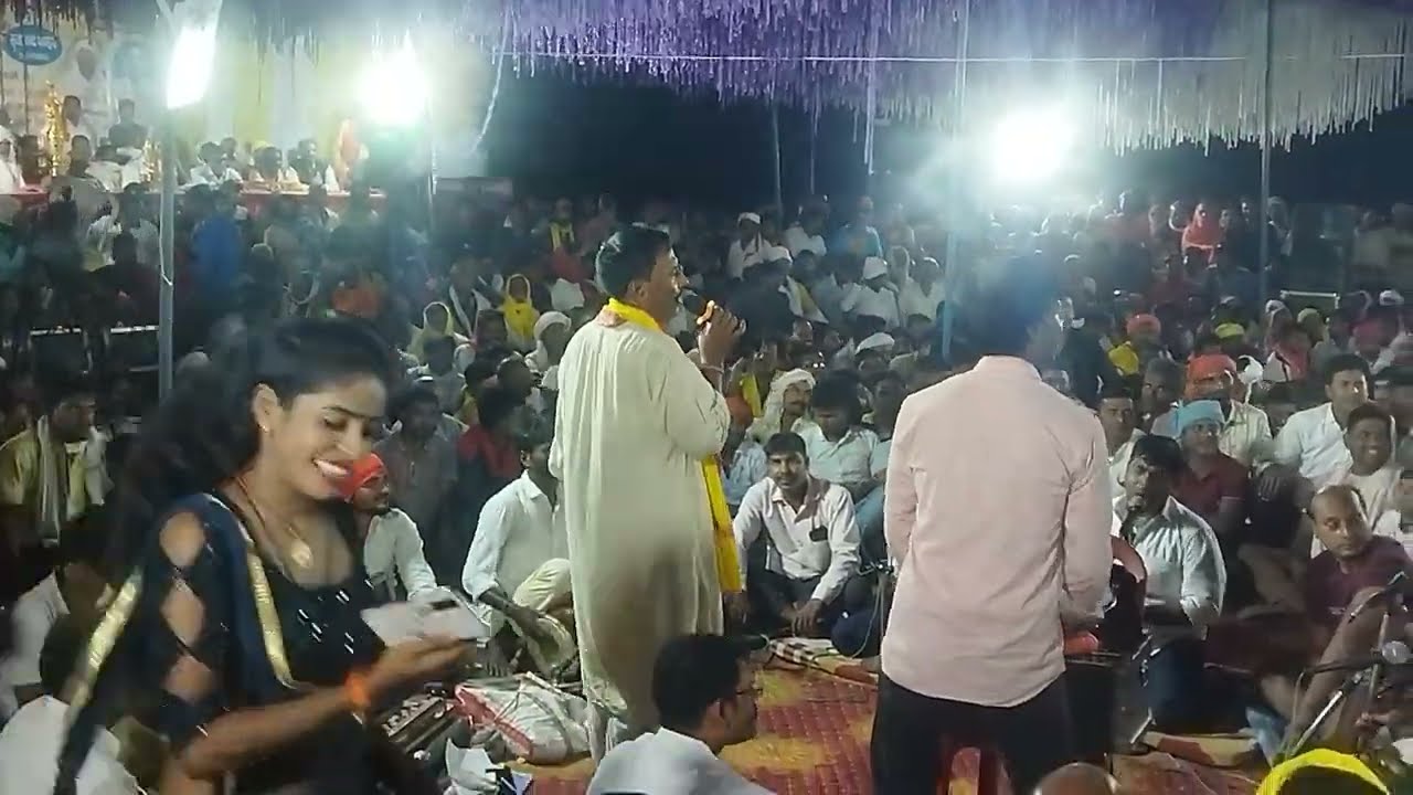 सुरेश तिवारी ऐसा चैता गाए की बूढ़ाडी मे जवानी आगया, लठ मार चैता,mob 9934846140