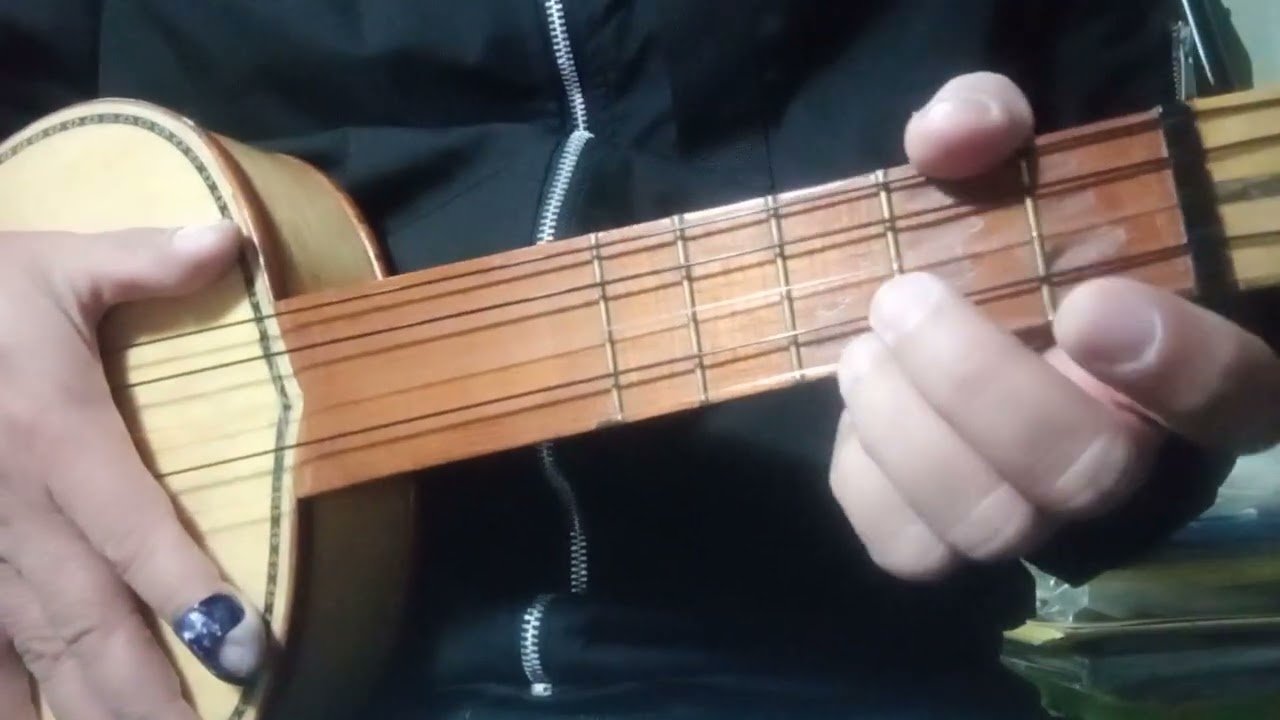 VIHUELA   TUTORIAL SON  DE LA NEGRA  MARIACHI VARGAS   PRIMER  PARTE