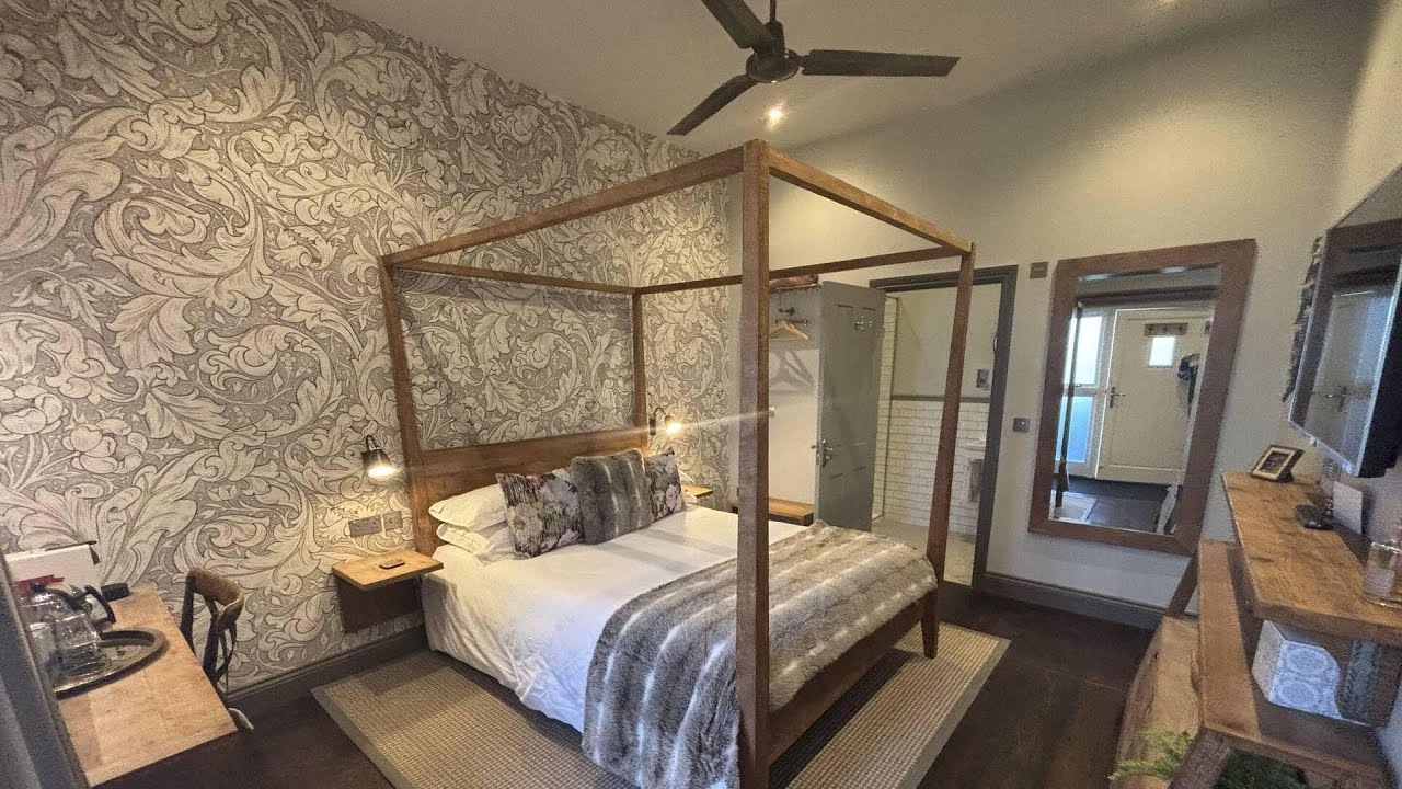 The George Inn, Bedford, United Kingdom | Travel With Kiara