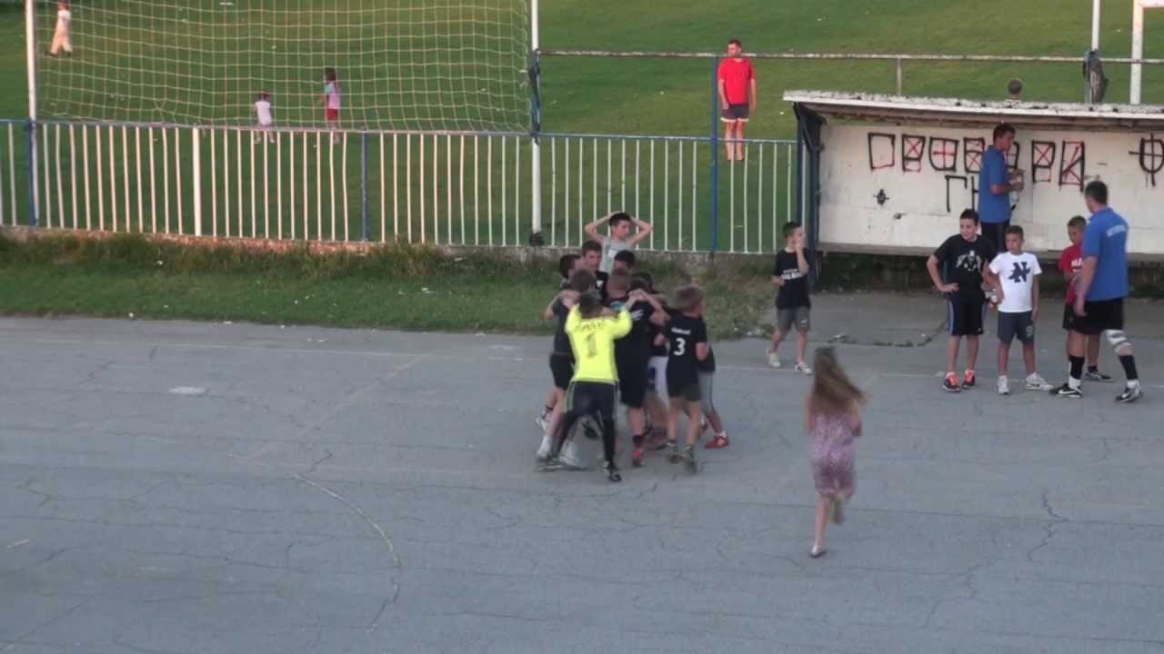 Turnir ulica Bački Jarak 2013, finale petlića, Blok 20-Sajin ćošak