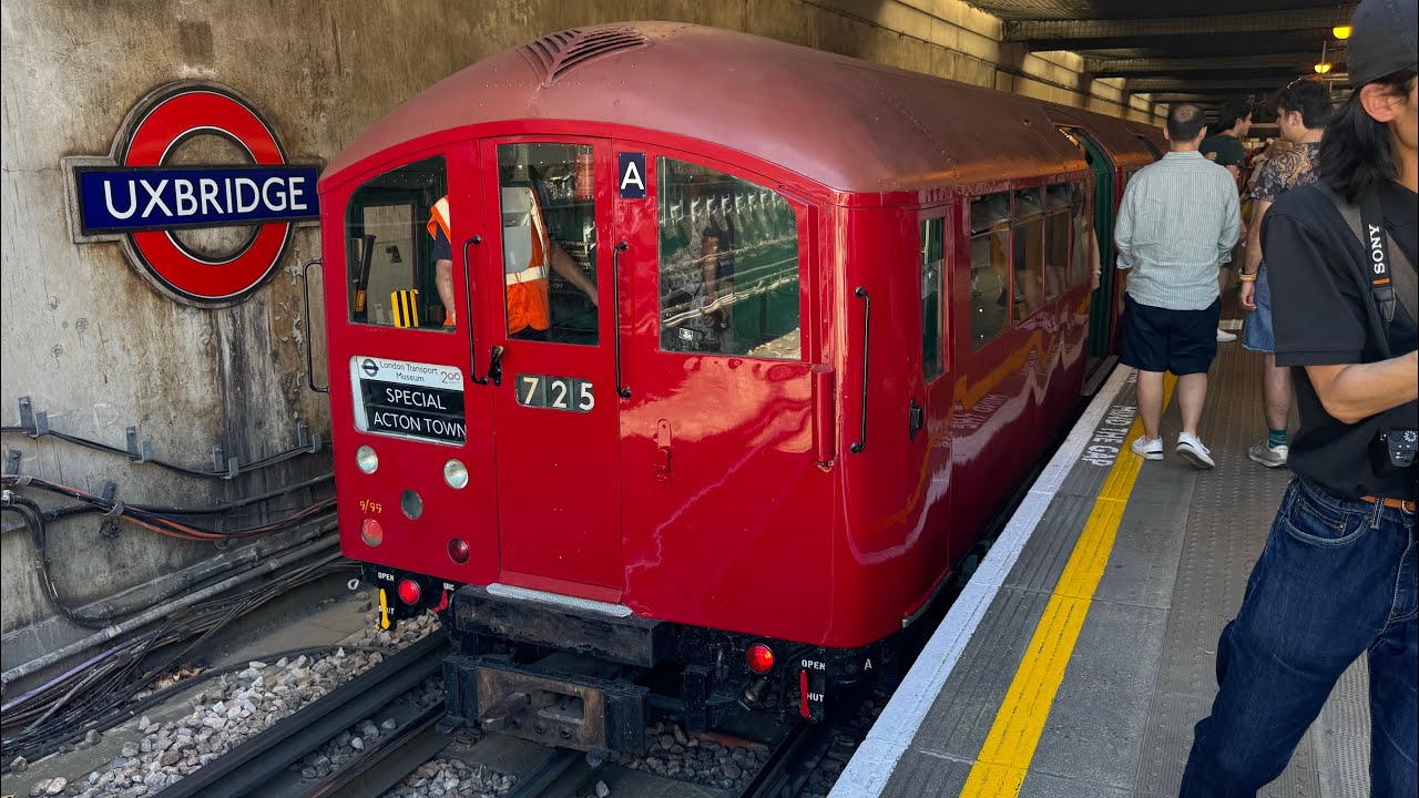 London Underground 1938 Stock Piccadilly Line Ride From Uxbridge to Acton Town