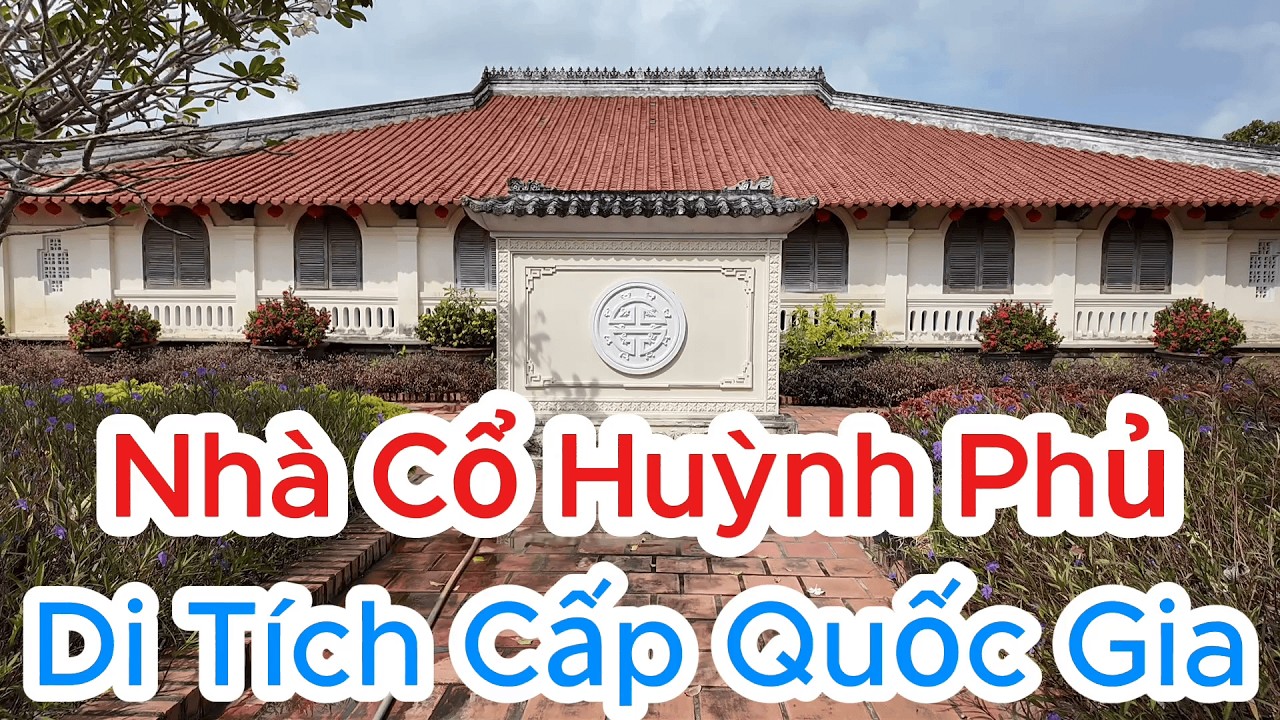 Nhà Cổ Huỳnh Phủ ngôi nhà cổ đẹp nhất tỉnh Bến Tre ( cũ ) nay là tỉnh Vĩnh Long