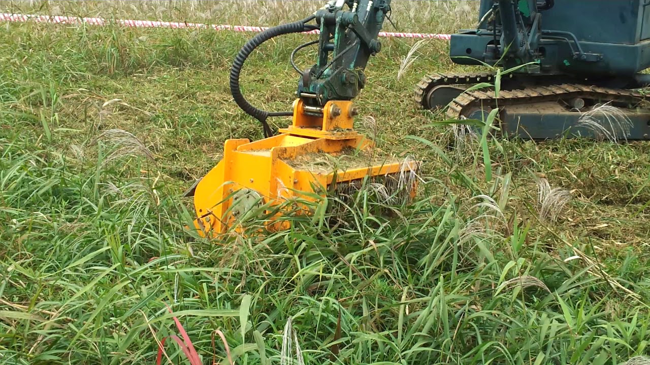 한국형 친환경 지뢰제거장비 ECO- Land Mine Removal System.