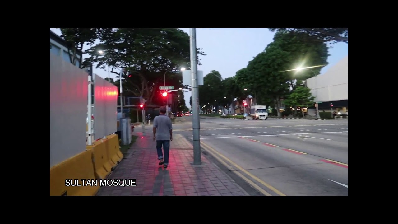 CHANGI AIRPORT TO BUGIS BY MRT (SINGAPORE)