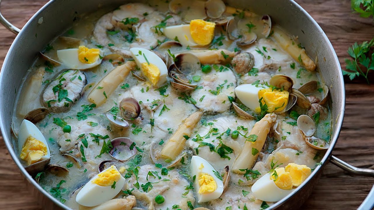 Merluza a la vasca tradicional: receta de Karlos Arguiñano