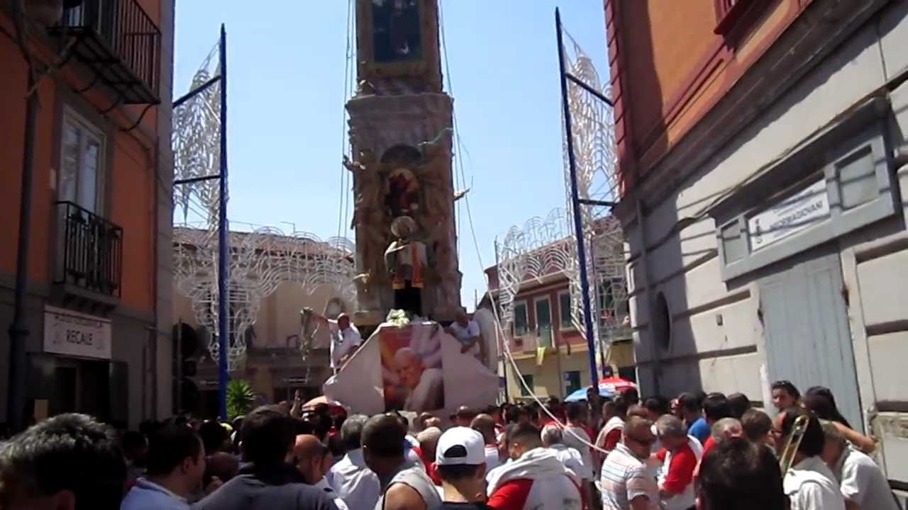 Festa del giglio Recale 2012 Via Roma