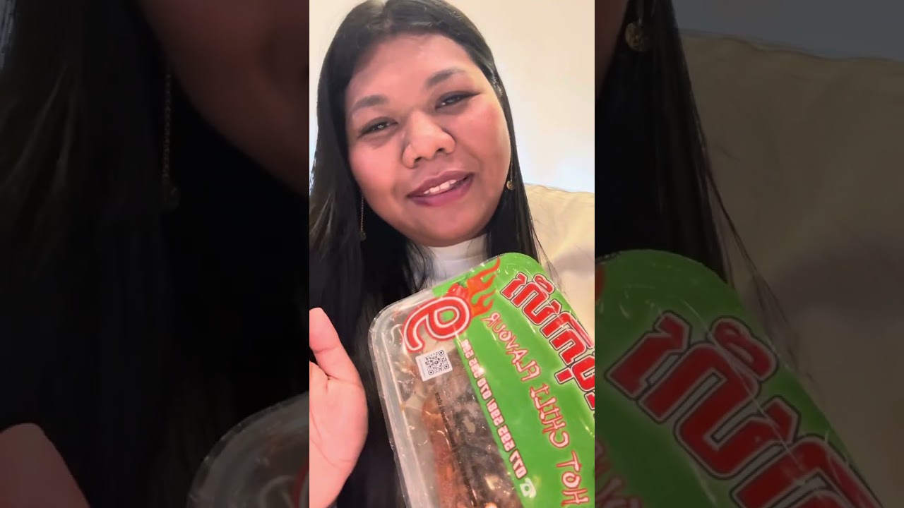 ទៅចោលប្ដីបីខែមកវិញមានតែប៉ុណ្ណឹងទេផ្ញើប្ដី 😂នំបត់🥰We finally together again after 3 months🥺