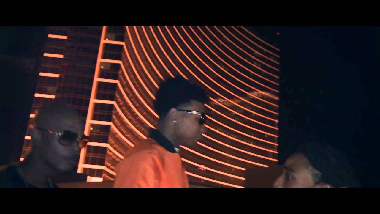 PABLO SKYWALKIN BURR (OFFICIAL VIDEO)