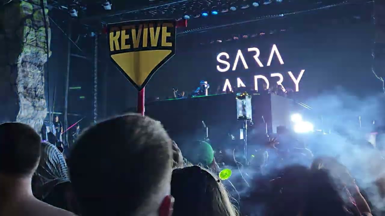 Sara Landry @electricforest 2025