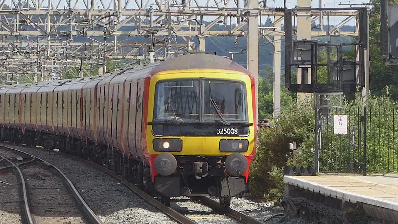 Watford Junction Railway Station (19/06/2023)