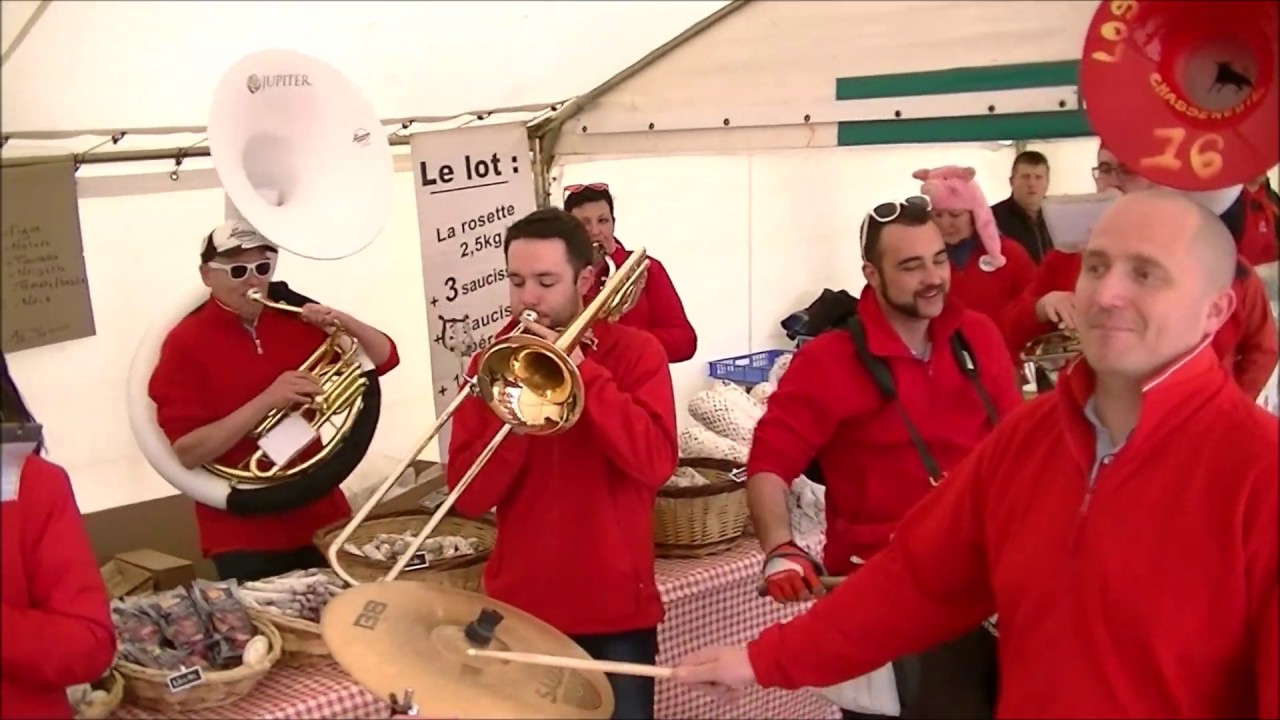 La Banda Los Cassanoïalos à la Saint-Cochon 2019 Mazirat 