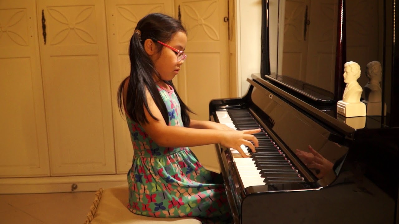Anke Chen_Age 8_Plays Debussy  Ballade slave (L. 70)
