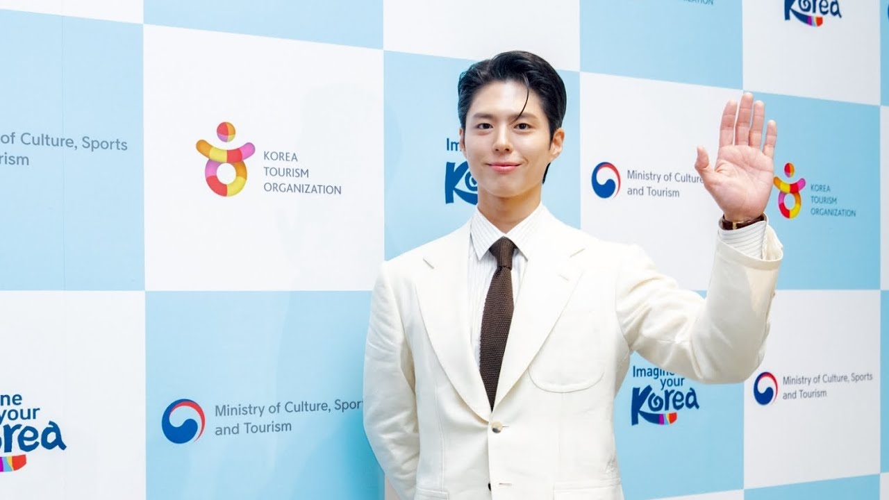 พัค โบกอม เรียกเสียงกรี๊ดแฟนไทย ในบรรยากาศ “Korea Welcomes You” สร้างสีสันที่ Korea Pavilion