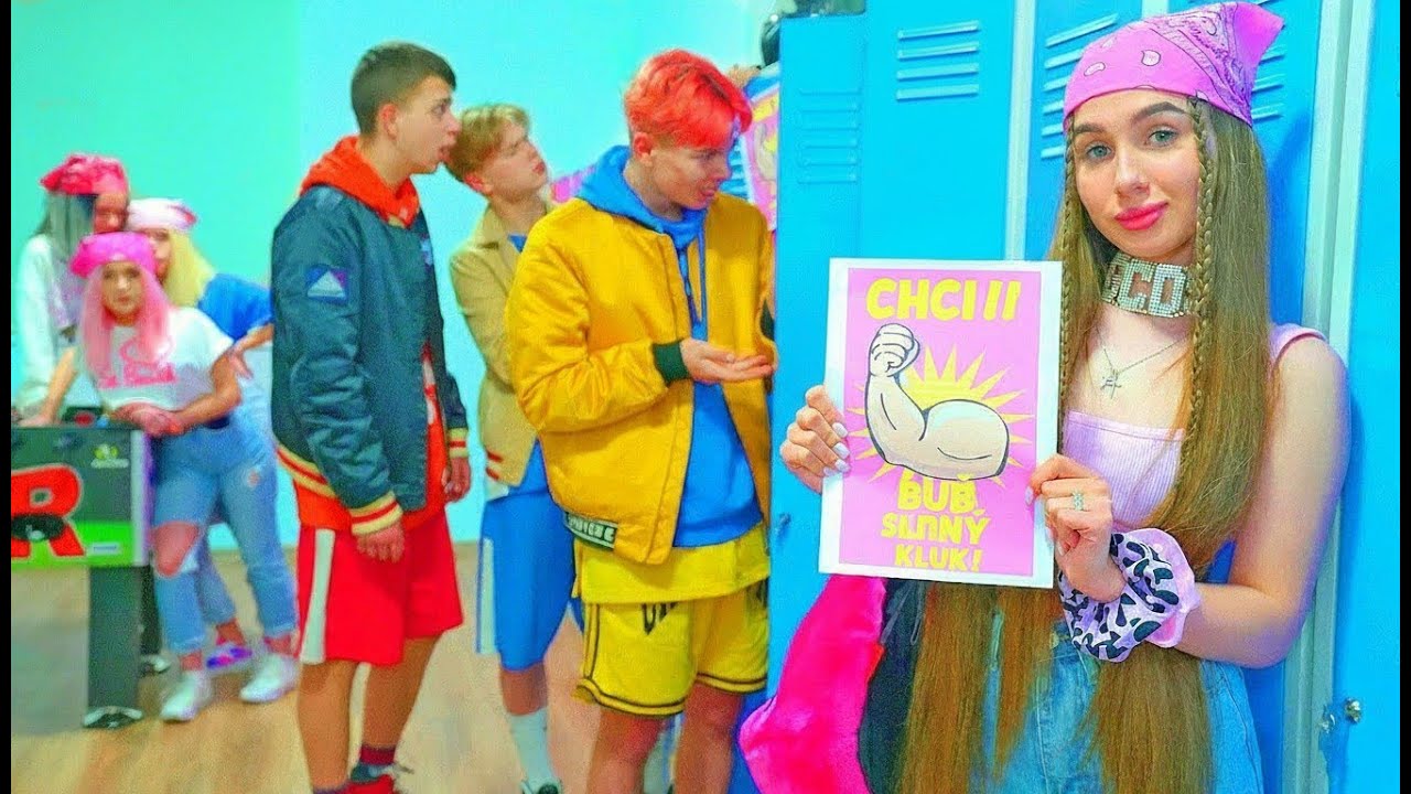 Diana hledá toho nejsilnějšího pro sebe 💗 Nová škola pro bohaté studenty | Diana a přátelé
