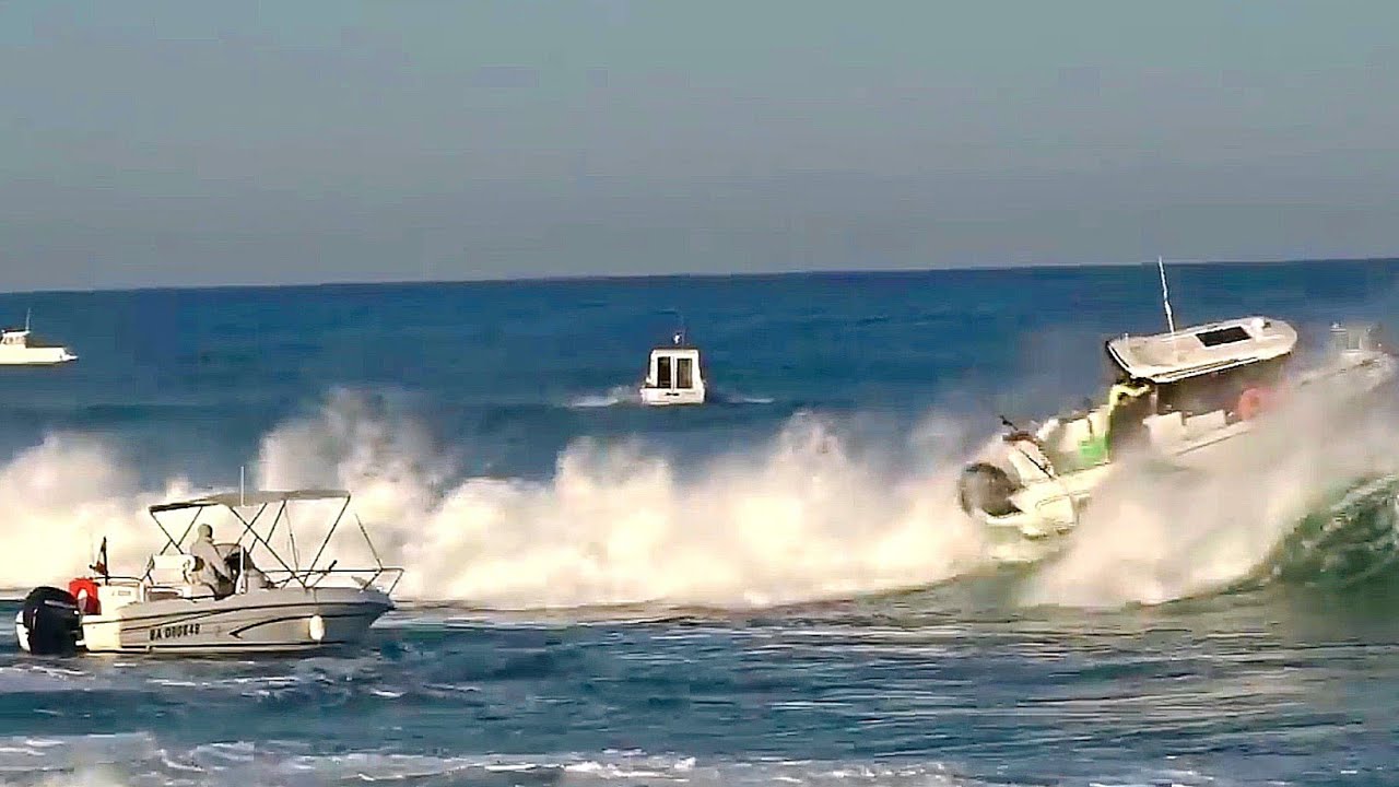 🚩 ATTENTION AUX DÉFERLANTES GROSSES FRAYEURS À CAPBRETON @Alex.rolland 😨🌊