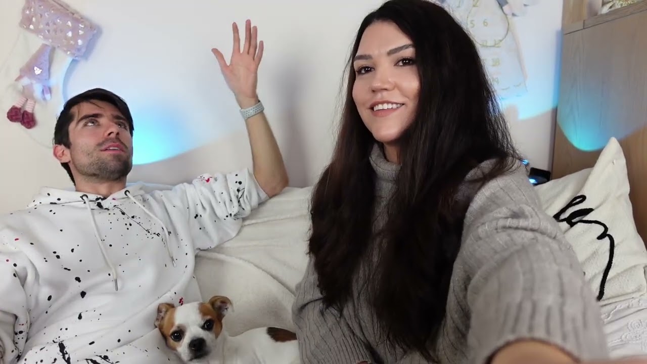 Ролите на Ей Бо - ПАРФЮМЕН ПРОЧИТ I VLOGMAS I Dayana Hristova & @EiBoVideos