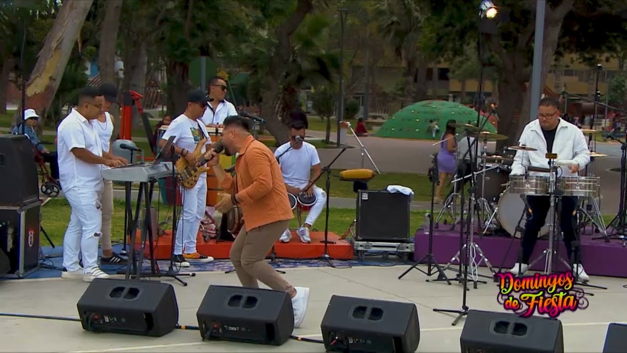 RANDY FEIJOO Y LOS FEIJOO EN DOMINGOS DE FIESTA - CIELO TORRES  (COMPLETO)