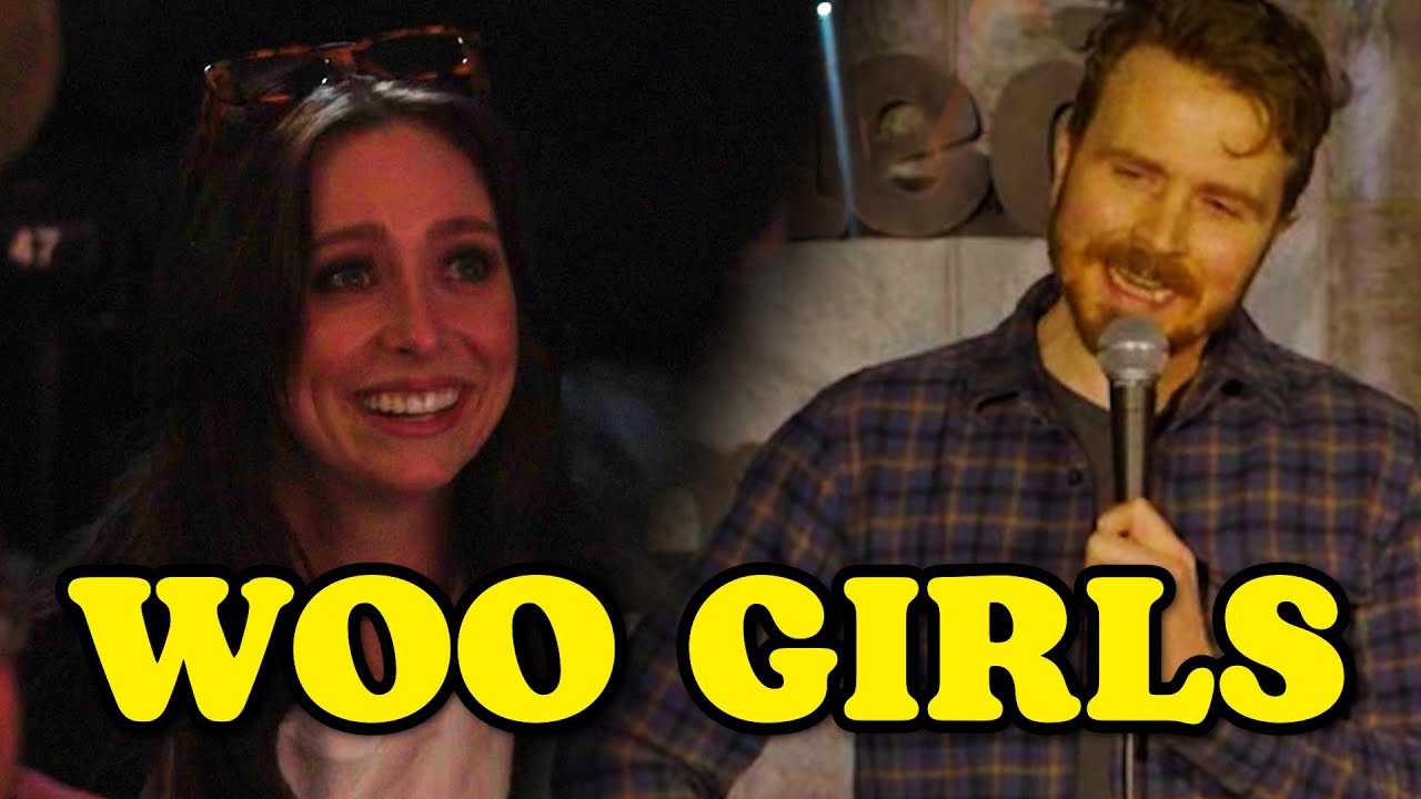I do crowd work with woo girls I Gareth Reynolds Crowd Work