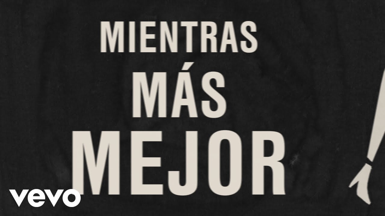 Raquel Sof&iacute;a - Mientras M&aacute;s, Mejor (Official Lyric Video)
